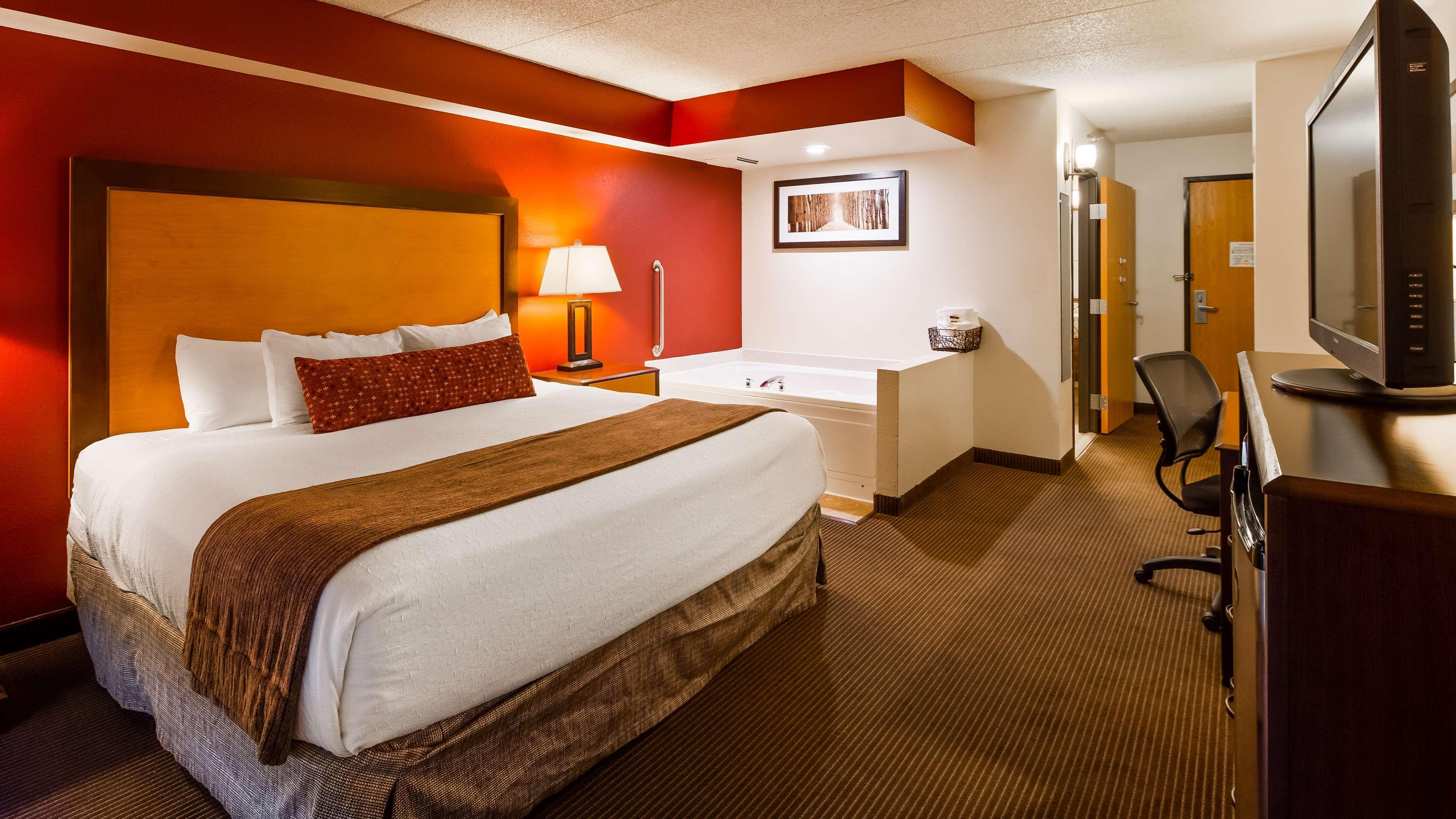 Best Western Plus Sidney Lodge Exterior photo