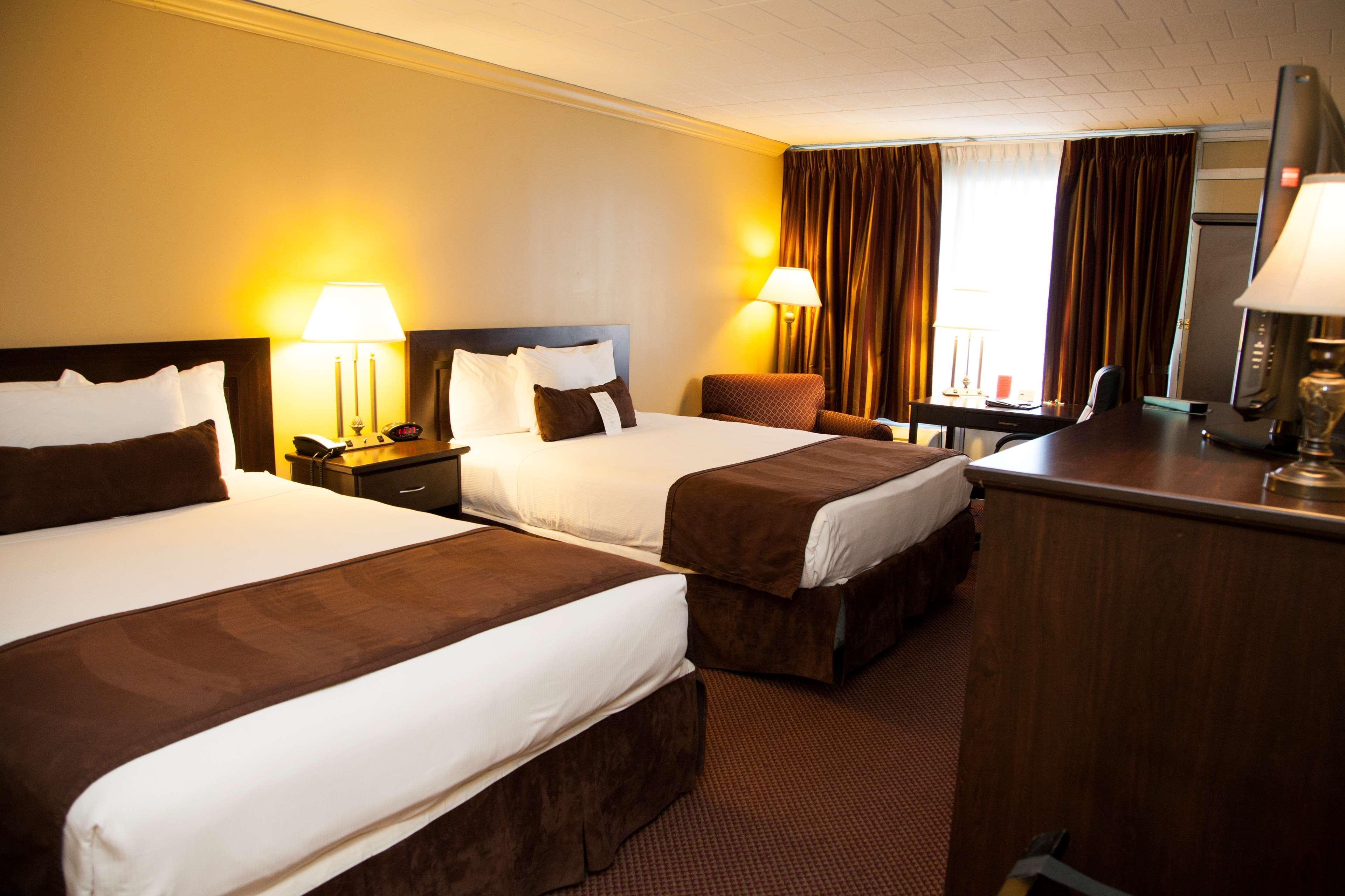 Best Western Plus Sidney Lodge Exterior photo
