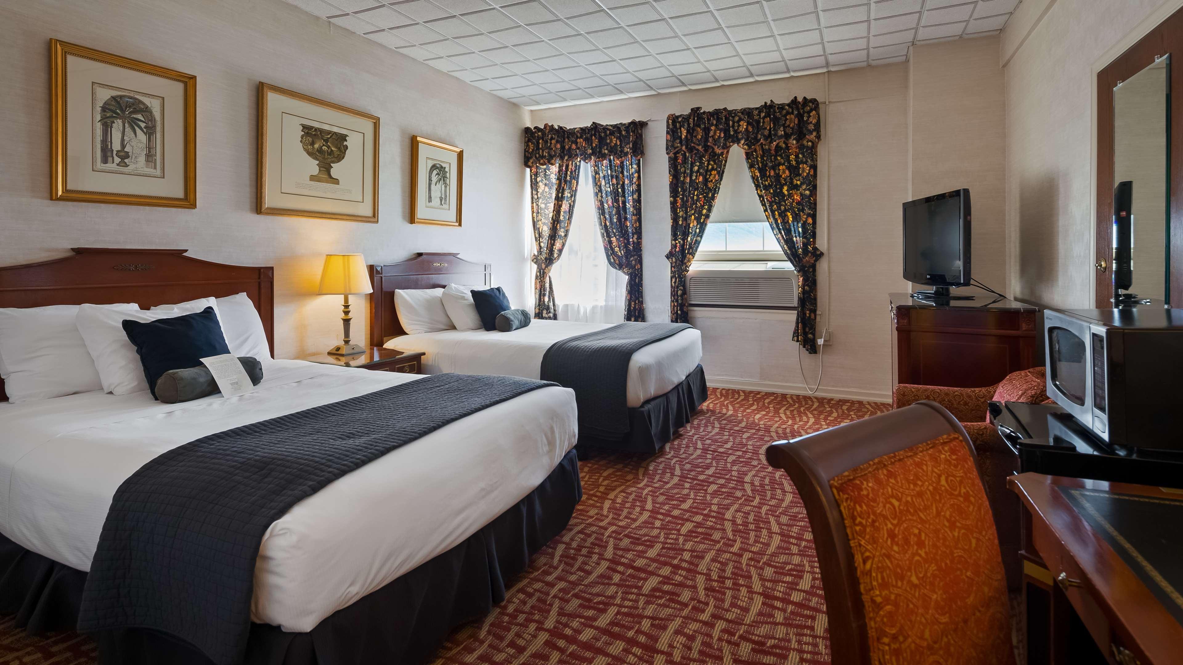 Best Western Plus Sidney Lodge Exterior photo