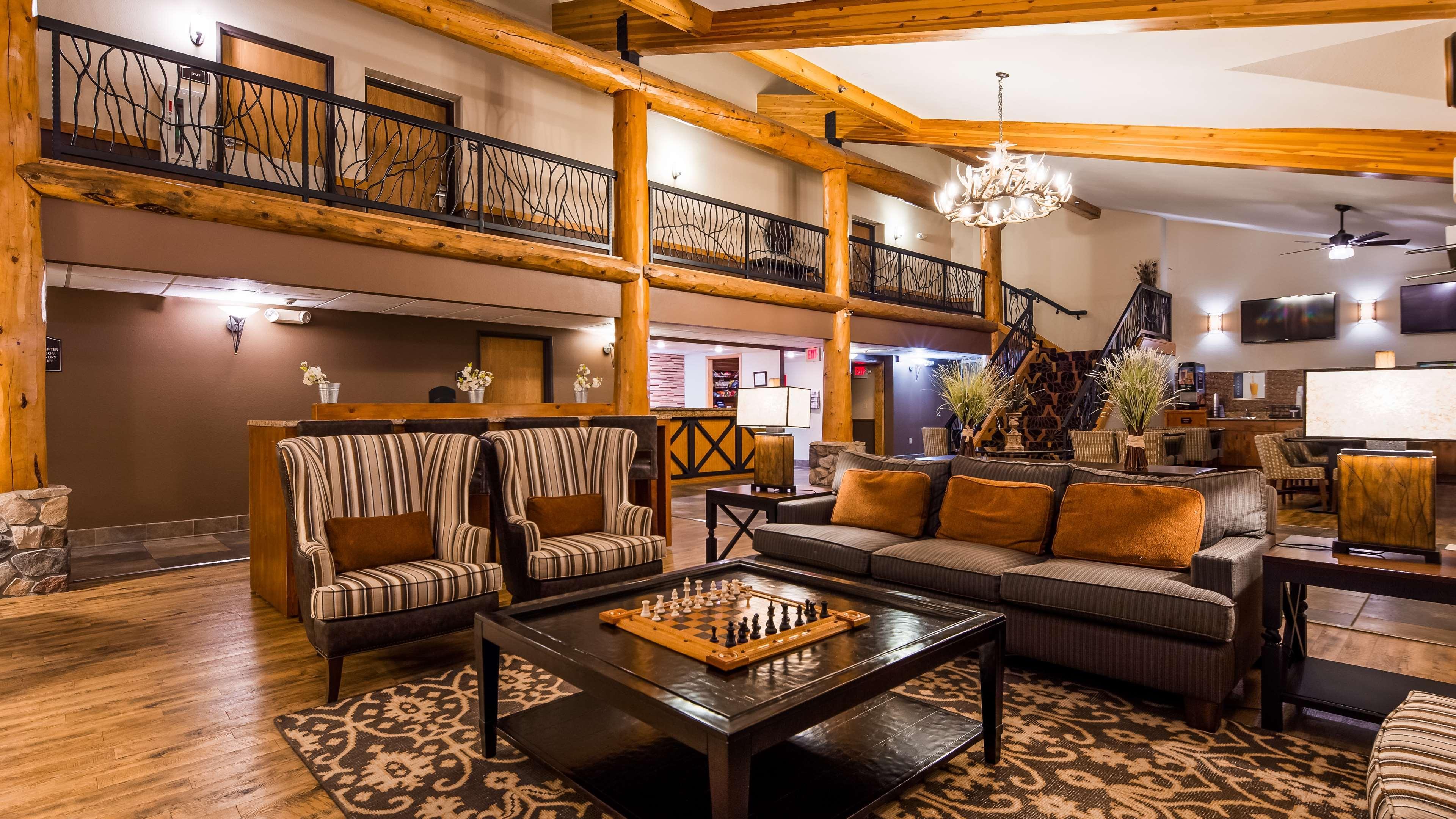 Best Western Plus Sidney Lodge Exterior photo